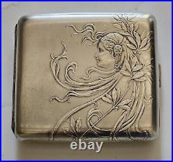 Etui à cigarettes en métal décor Art Nouveau Femme Gout MUCHA 1900