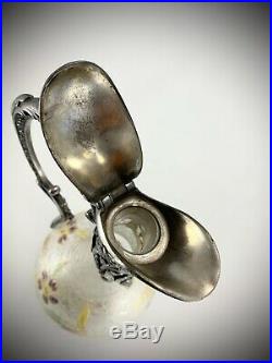 Grande carafe aiguière verre métal argenté dans le goût de Montjoye Art Nouveau