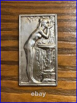 Médaillon plaque Art Nouveau en argent massif La source de Daniel Dupuis