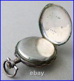 Petite montre de gousset Art Nouveau vers 1900 en Argent pocket watch