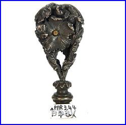 Sceau à cacheter (seal) bronze argenté art nouveau motif floral