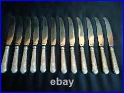 Tétard Frères 12 couteaux de table en argent fourré Modèle style Néogothique
