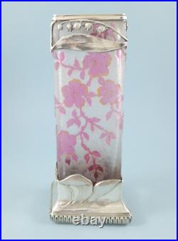 Vase en verre et argent massif Art Nouveau Minerve