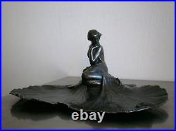 Vide poche Femme fleur Art Nouveau Orfèvrerie WMF 1900 Métal argenté Ancien